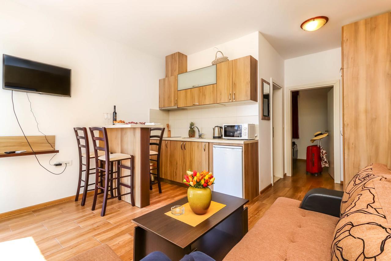 Aqua Breeze Apartments Budva Kültér fotó