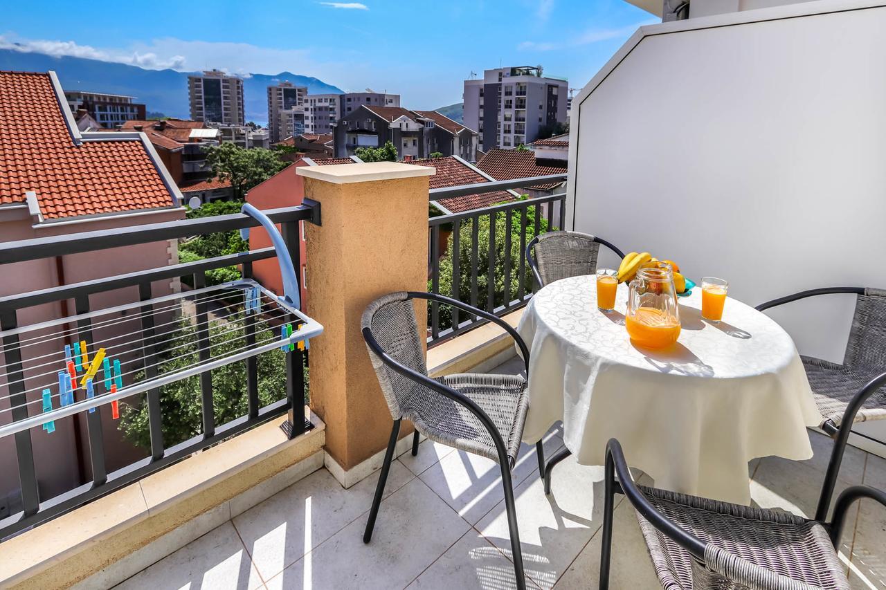 Aqua Breeze Apartments Budva Kültér fotó