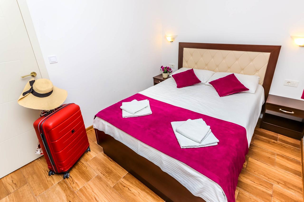 Aqua Breeze Apartments Budva Kültér fotó