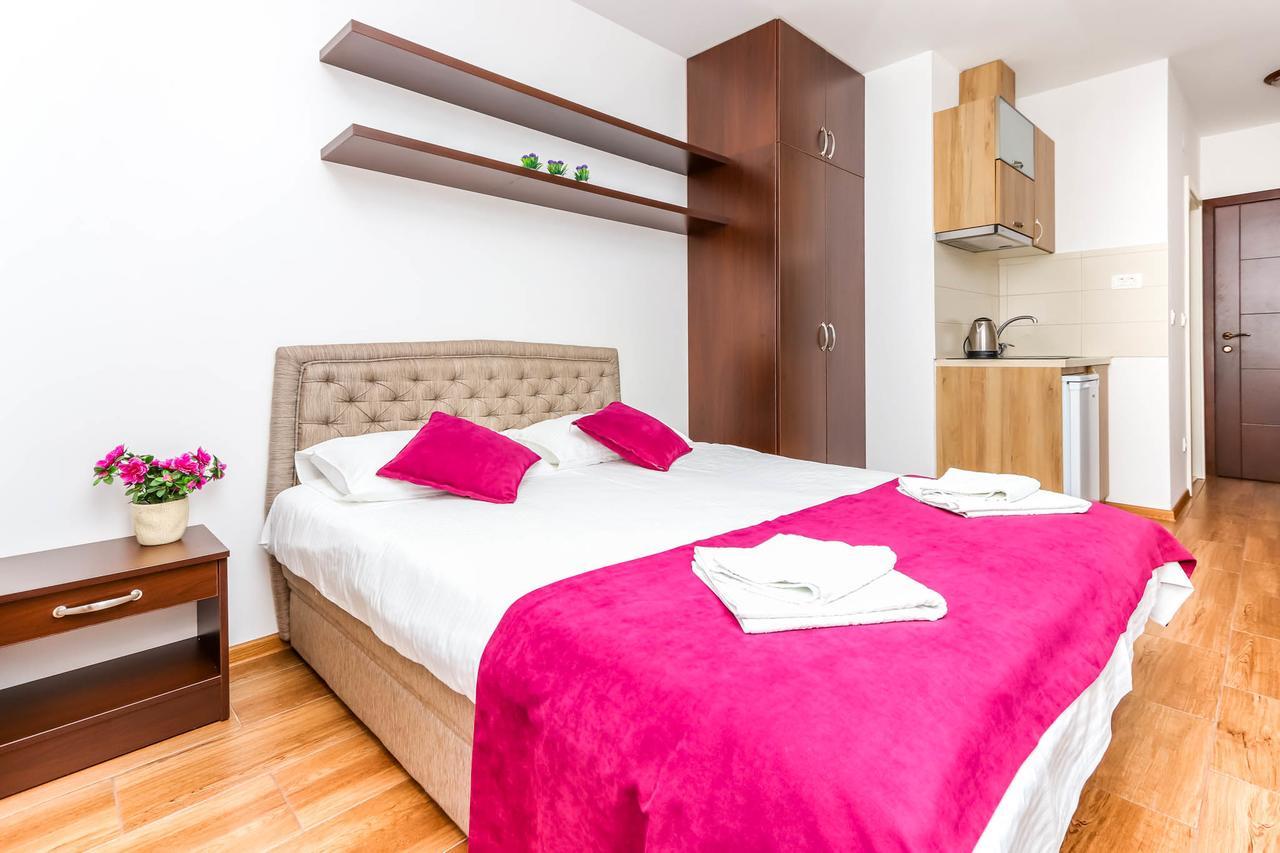 Aqua Breeze Apartments Budva Kültér fotó