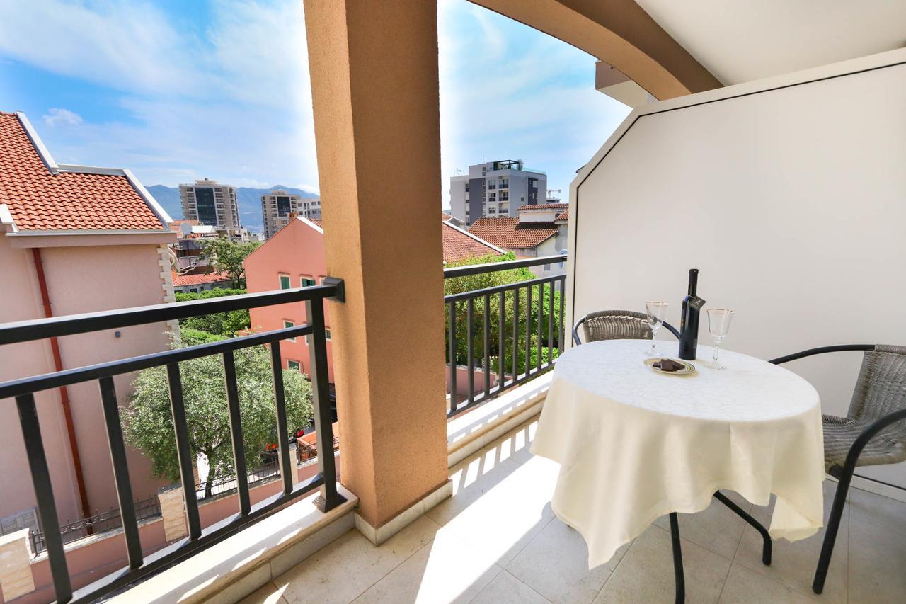 Aqua Breeze Apartments Budva Kültér fotó